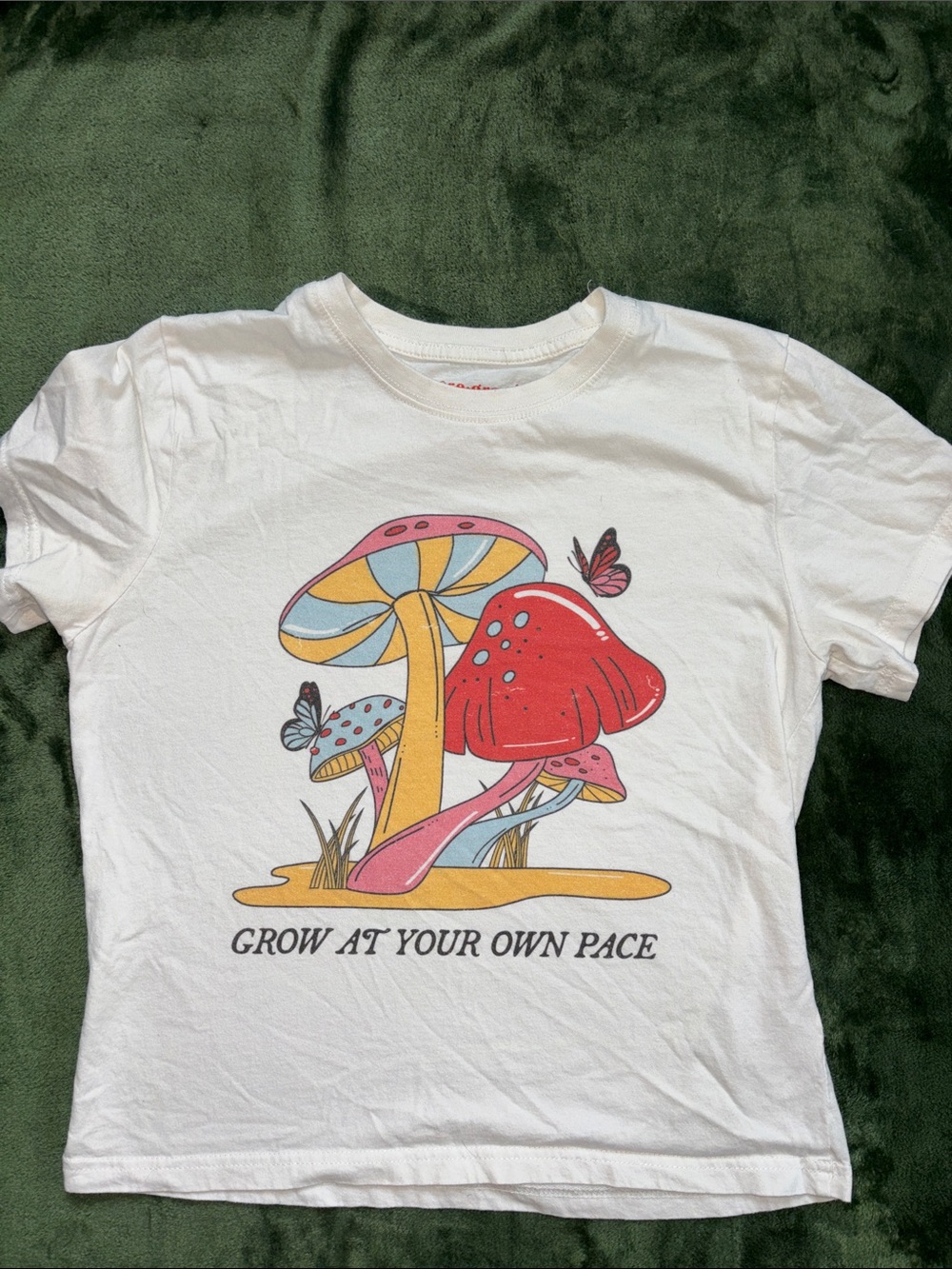 Mure + Grand White Graphic Tee with Colorful Mushroom Print